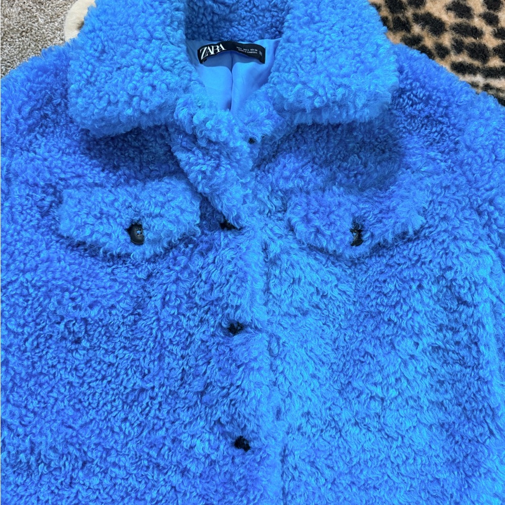 ZARA TEDDY SHEARTLING FAUX FUR BLUE DESIGNER RUNWAY STYLE MOTO JACKET COAT - Picture 2 of 3